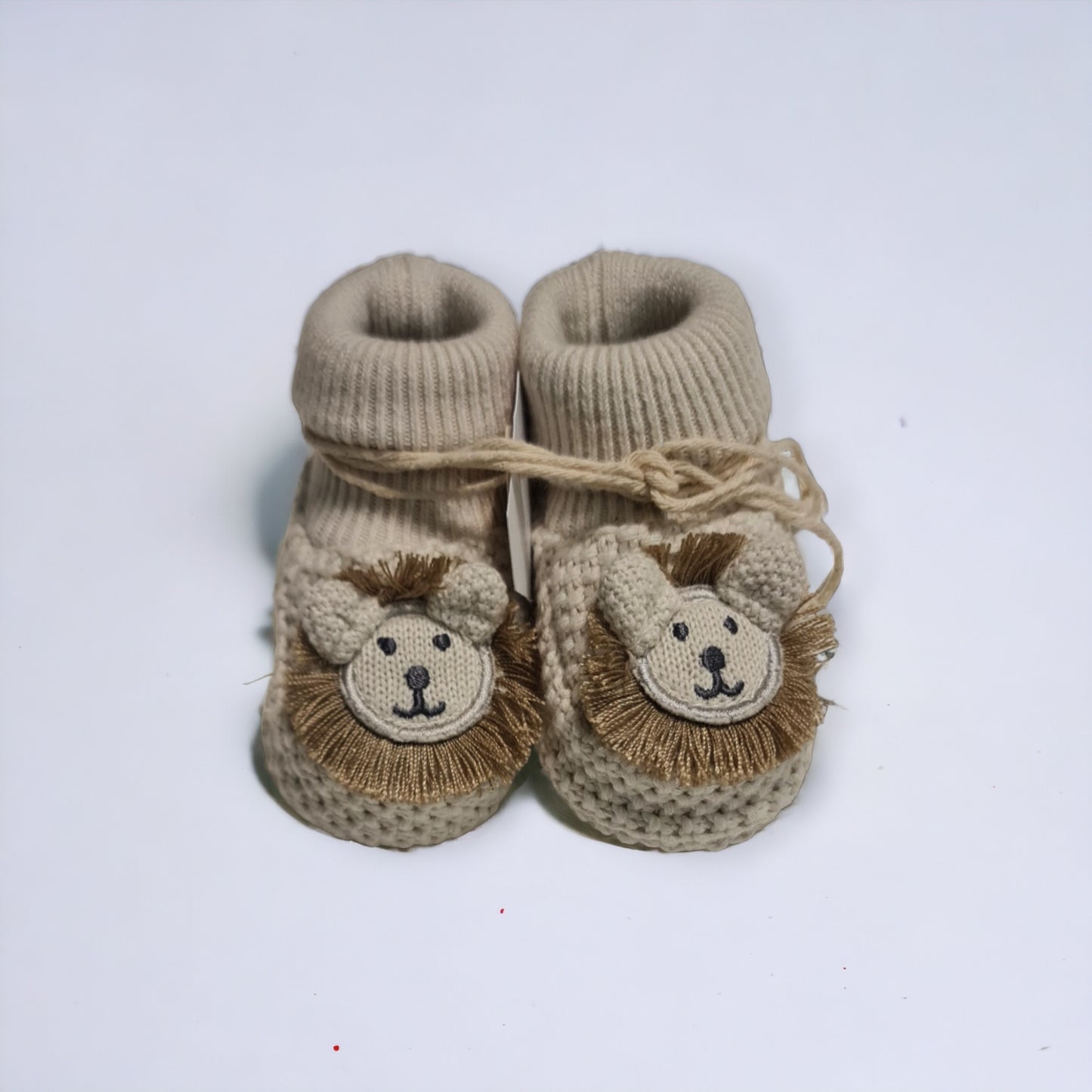 Zapato bebé tejido beige león