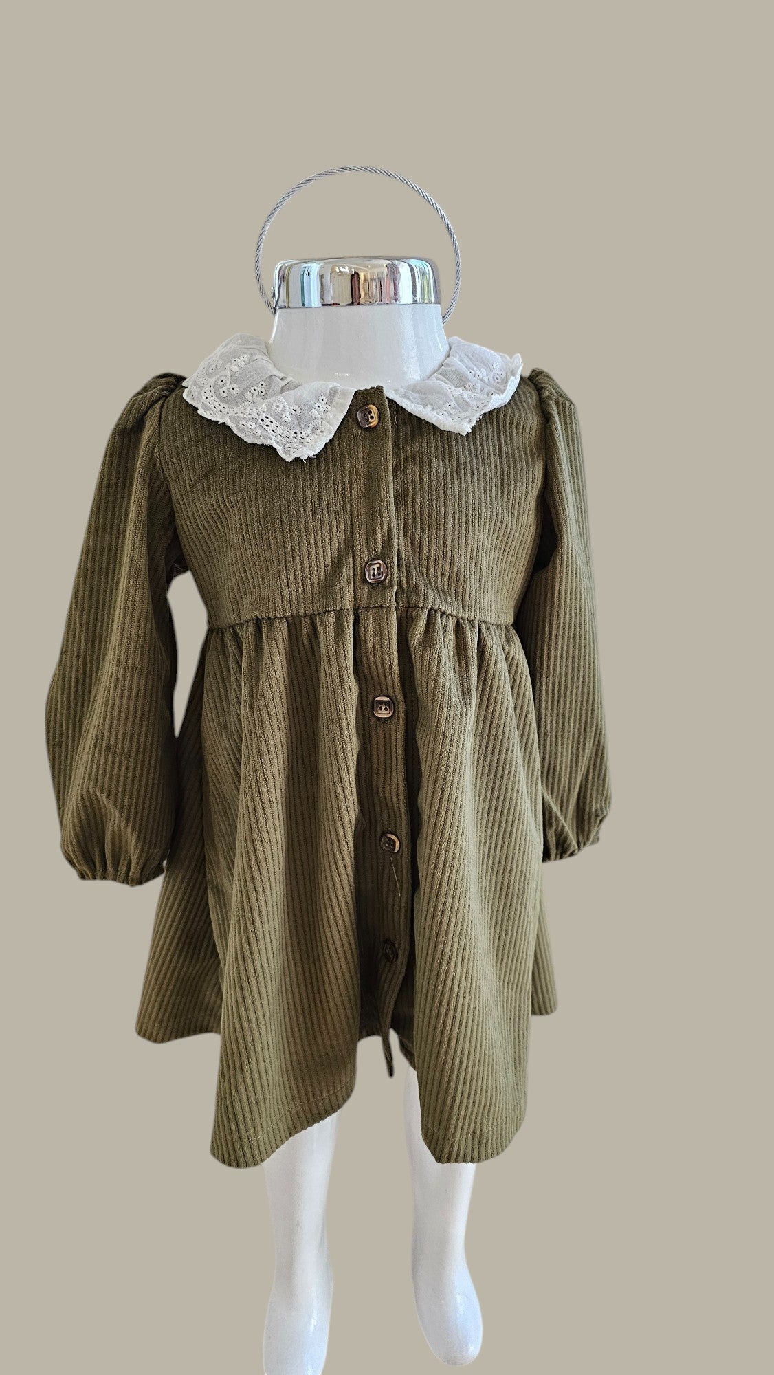 Vestido de pana verde