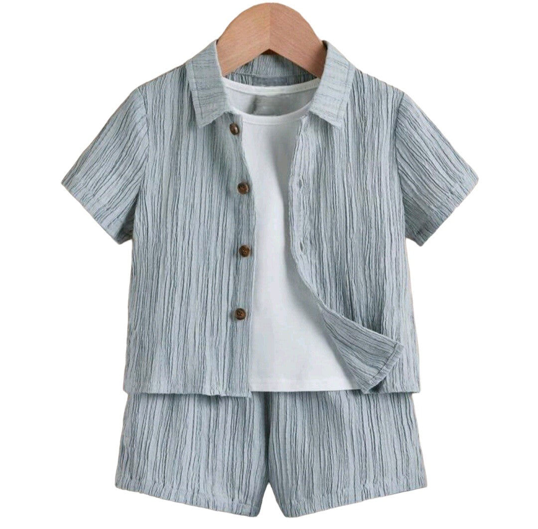 Camisa y short a rayas celeste