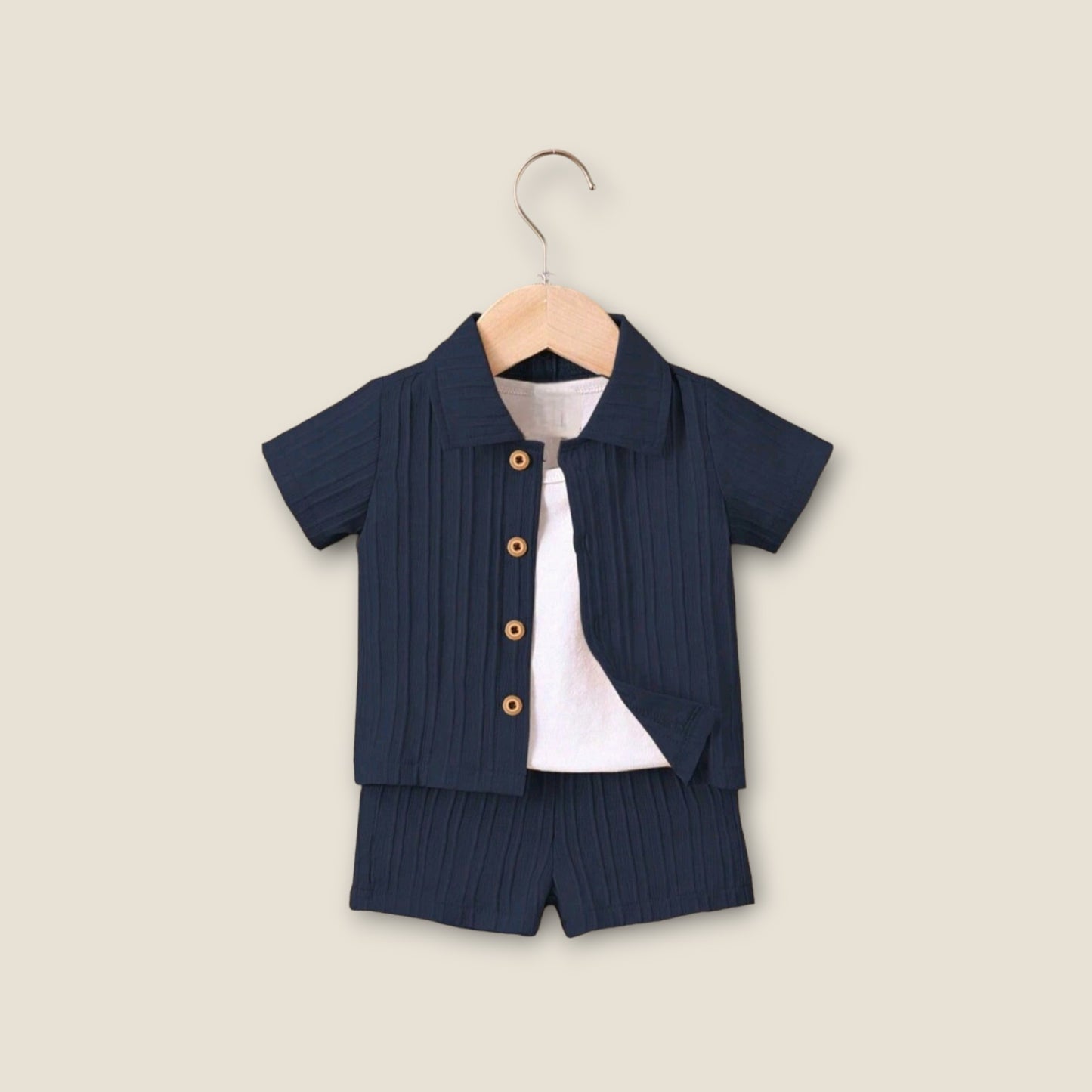 Conjunto con short azul marino