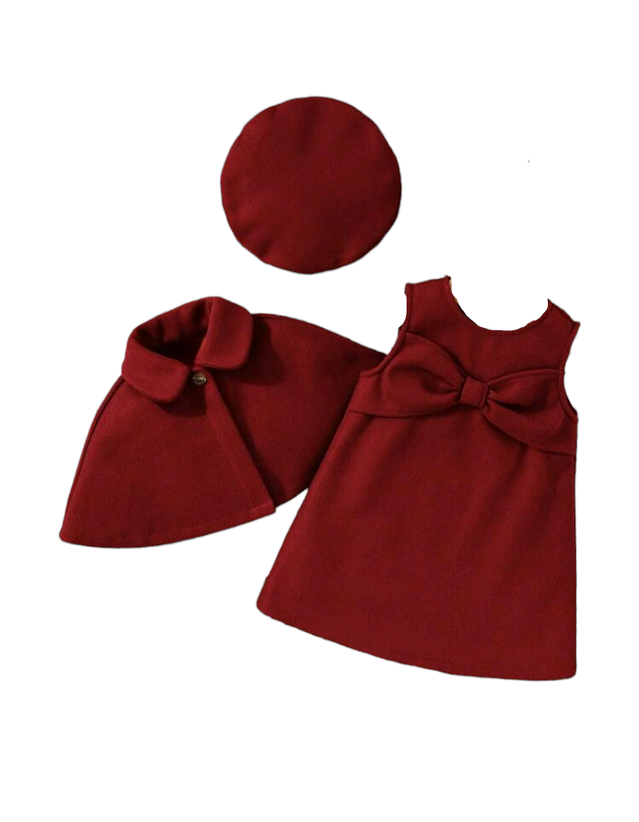 Vestido con capa y sombrero rojo