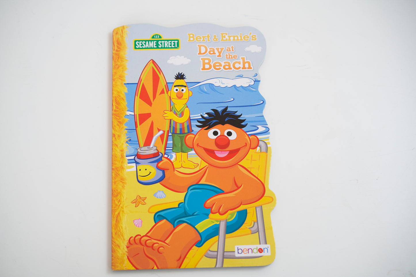 Libro Sesame Street "Bert&Ernie Day at the Beach"