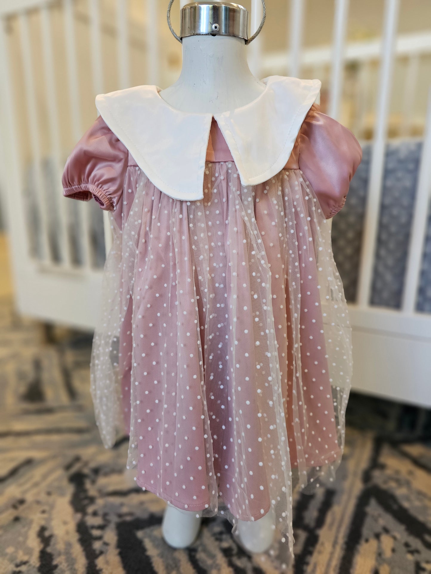 Vestido manga corta rosa palo tul