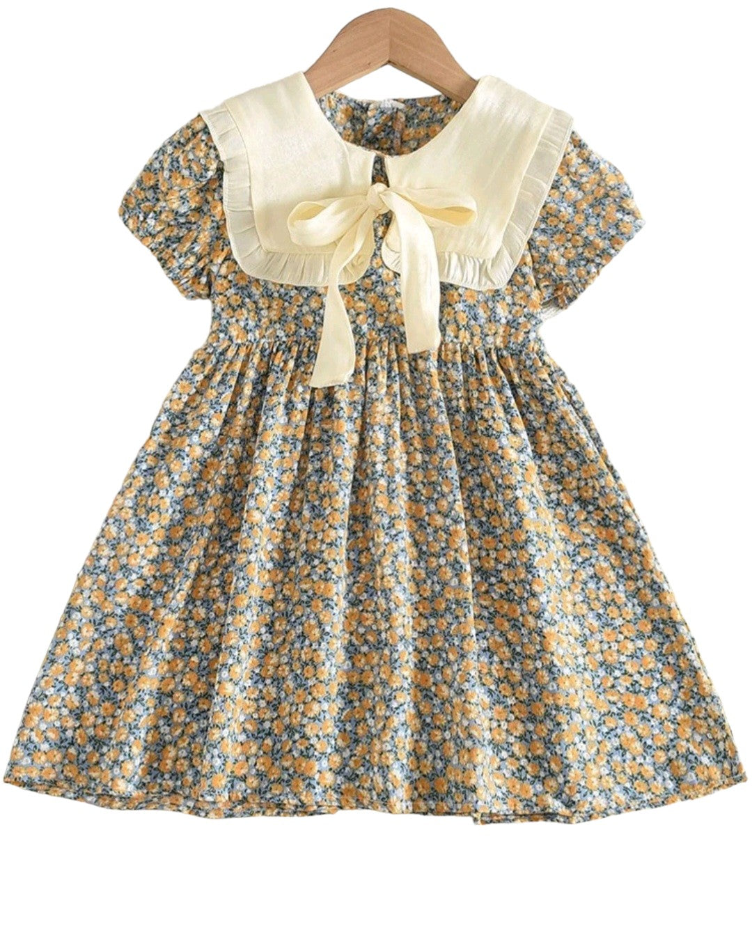Vestido floral con cuello cuadrado y lazo