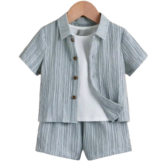 Camisa y short a rayas celeste