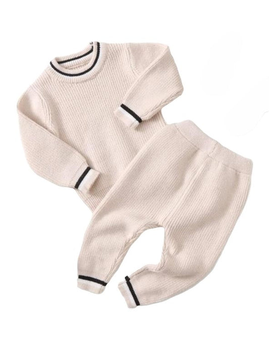 Conjunto suetér con pantalón tejidos
