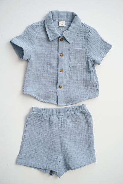 Conjunto de short azul con bolsillo